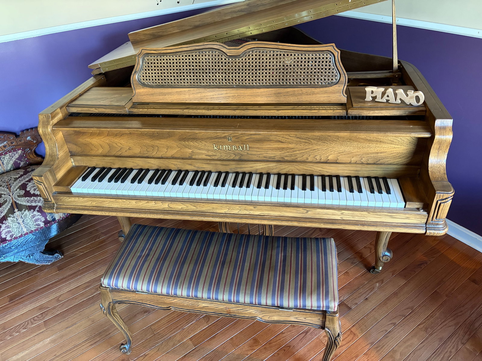 W.W. Kimball Grand Piano (1 of 17)