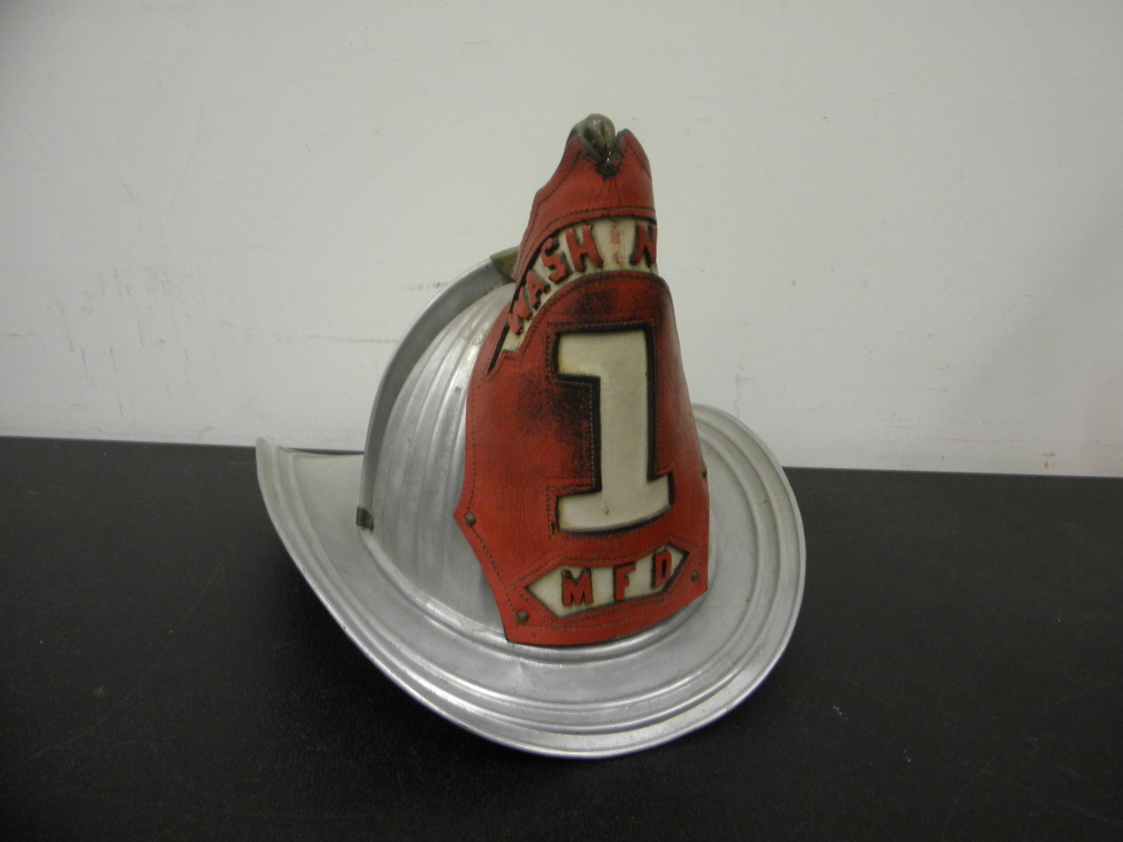 Antique Cairns Fire Helmet 1889 (1 of 6)