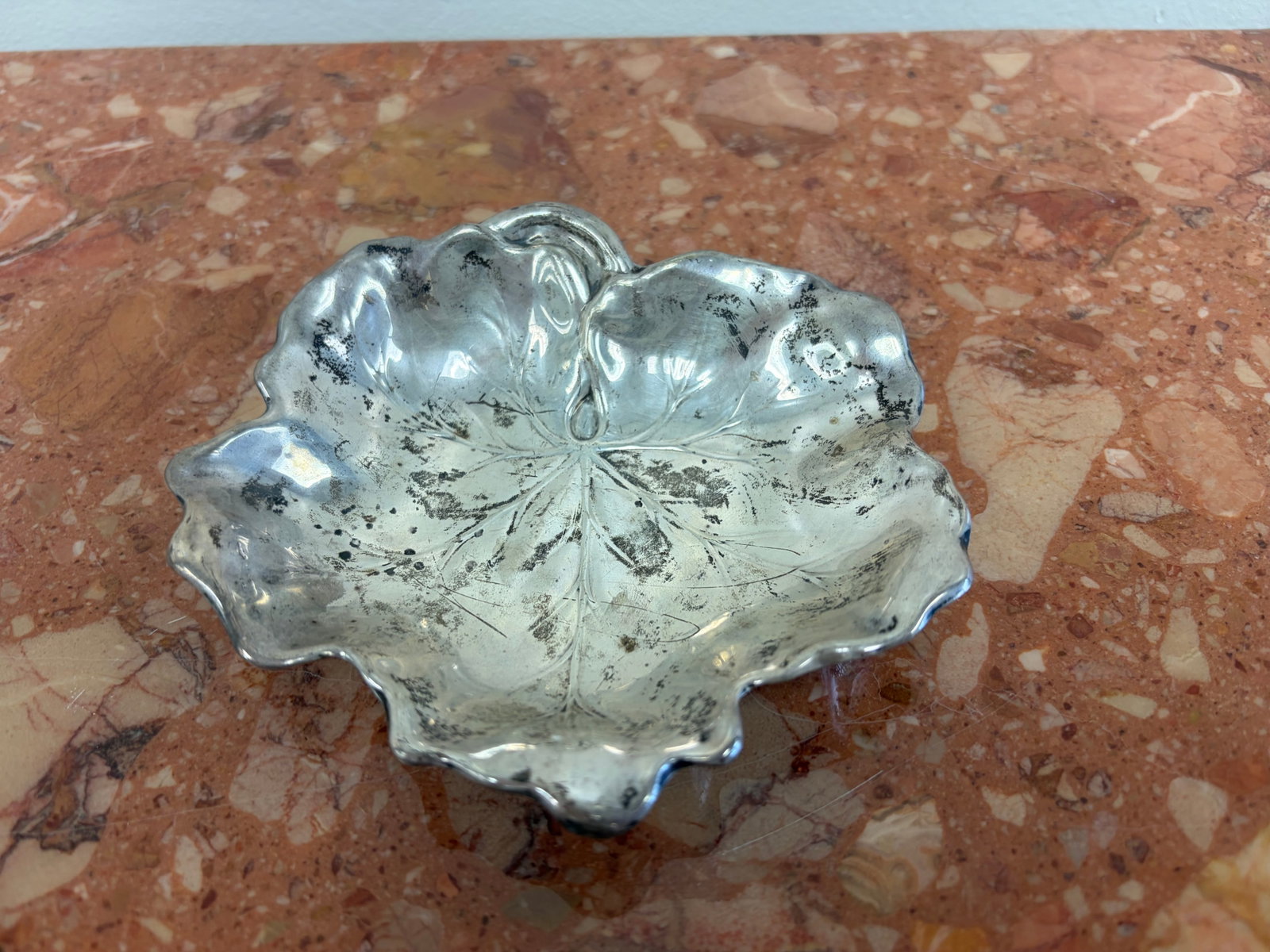 Reed & Barton Sterling Leaf Dish: 2.69ozt.
