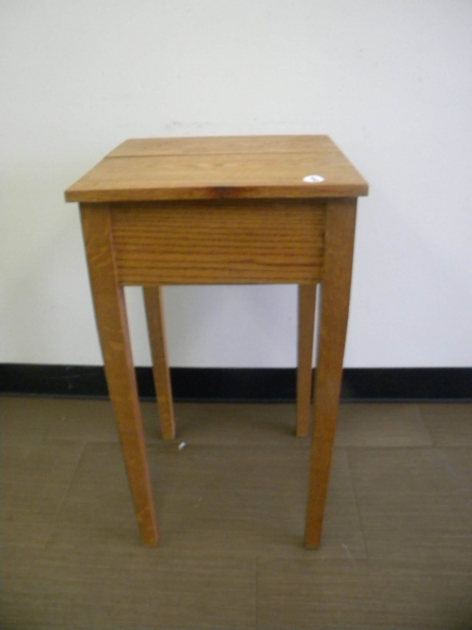 Oak Stand: 27"x15"x15"