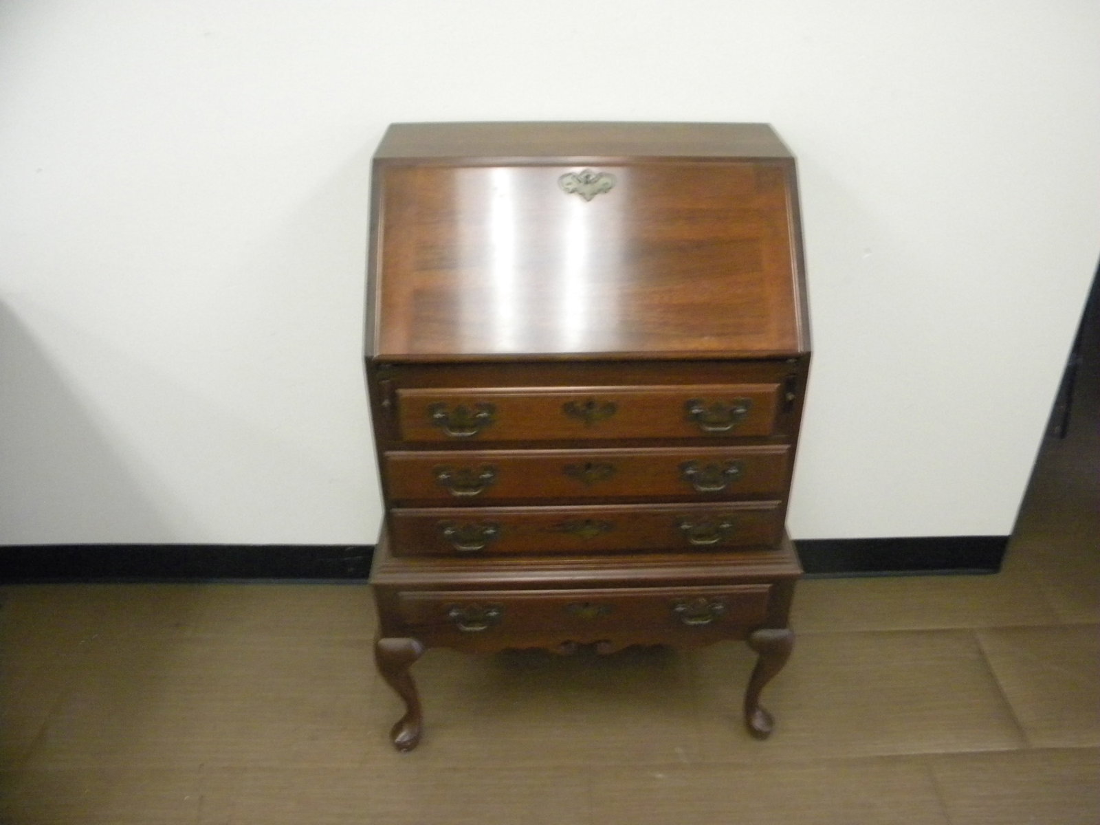 Maddox of Jamestown NY Cherry Ladies Writing Desk (1 of 5)