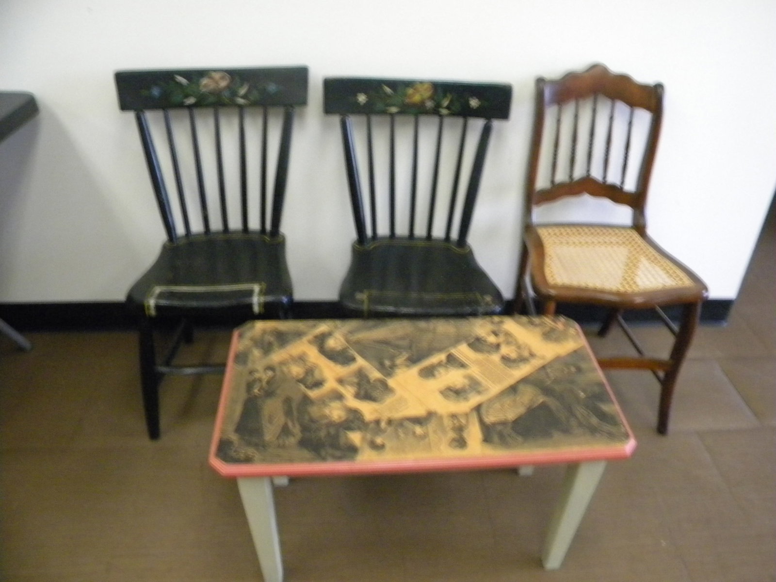 Furniture Lot (4): painted chairs, child table and wicker chair.