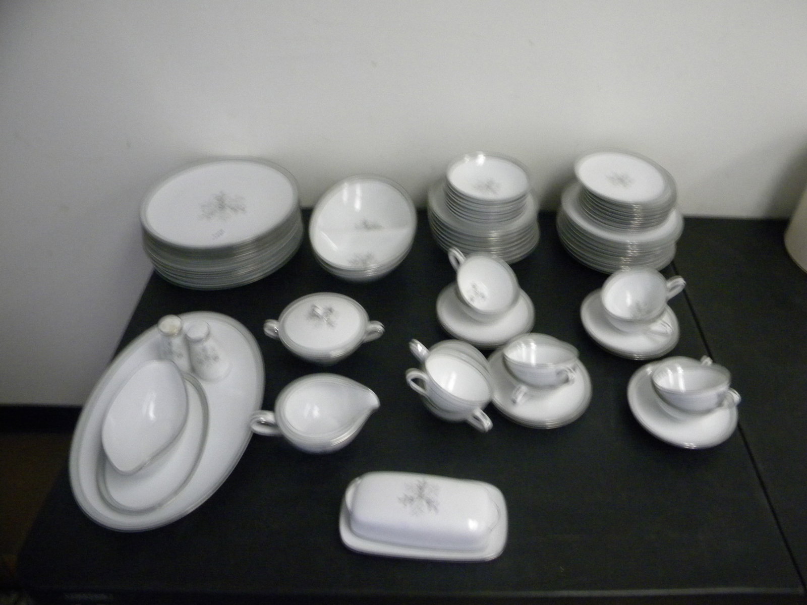 Set of Noritake Lucille (1 of 6)