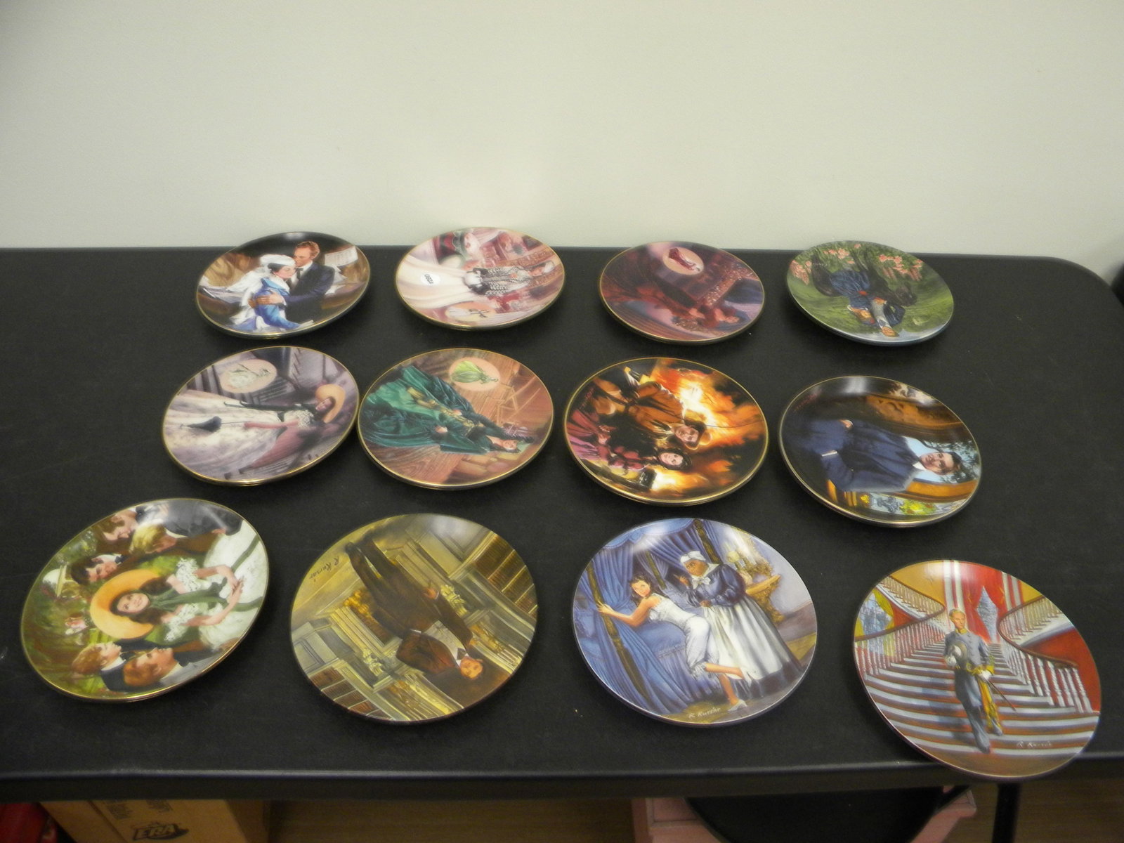 Set of 12 Gone with the Wind Plates: Limited Edition. 8.25" W.