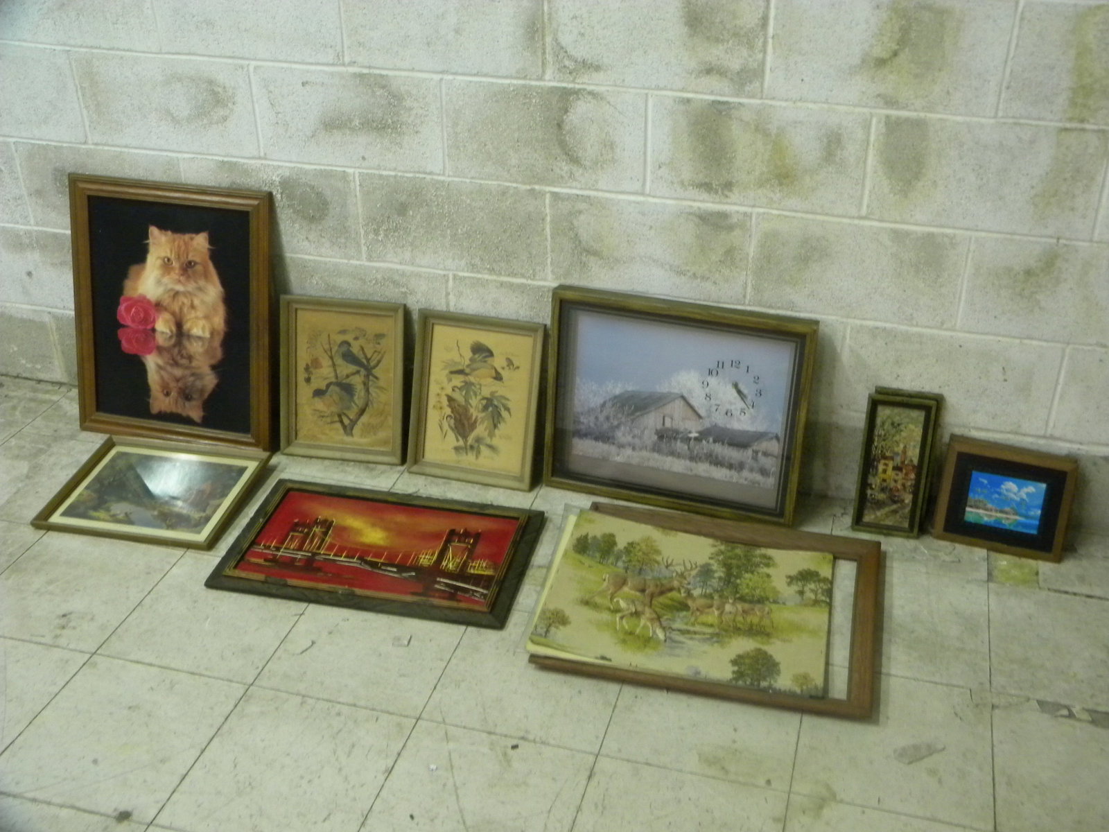 Wall Hanging Lot (1 of 4)