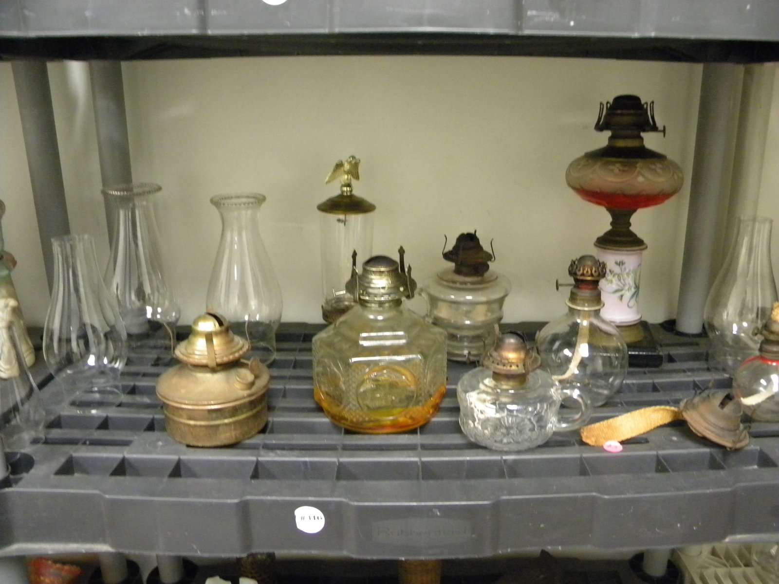 Oil Lamp Lot: various chimneys, lamps and more.