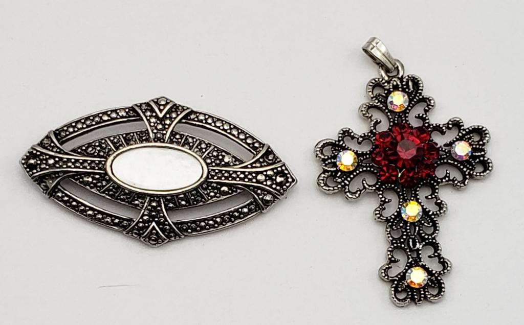 VINTAGE SIVLER TONED MARCASITE LOT: (1)CROSS: PENDANT WITH RHINESTONES & (1)BROOCH WITH POSSIBLE MOTHER OF PEARL CENTER