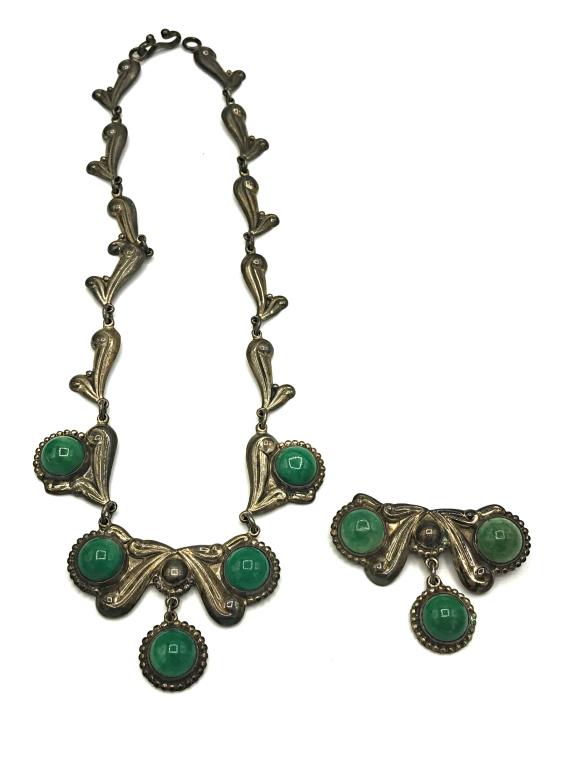 VTG. .925 NECKLACE BROOCH SET GREEN STONES (1 of 5)