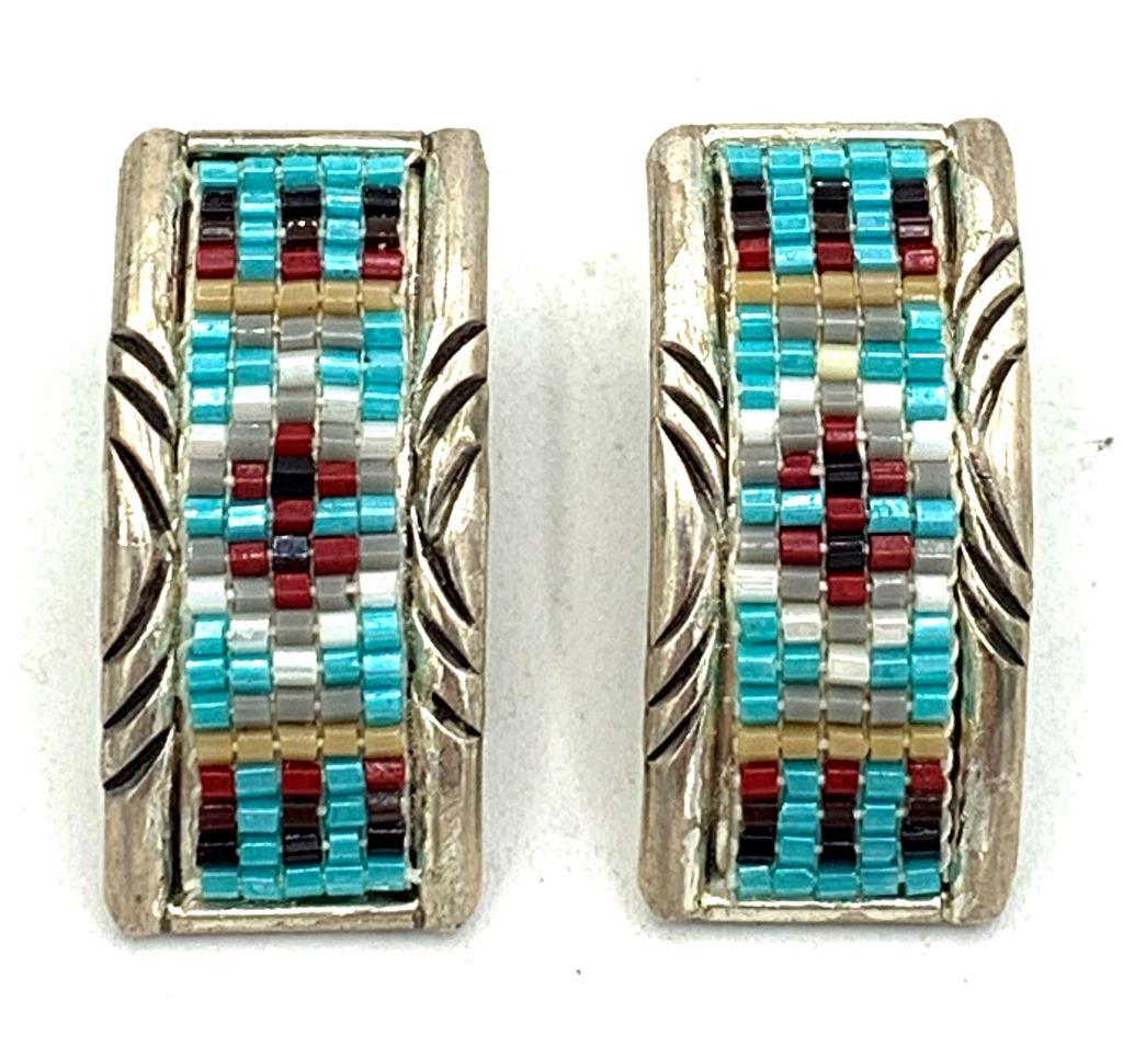 "D" STAMPED ZUNI EARRINGS BEADED CLASSIC (1 of 4)