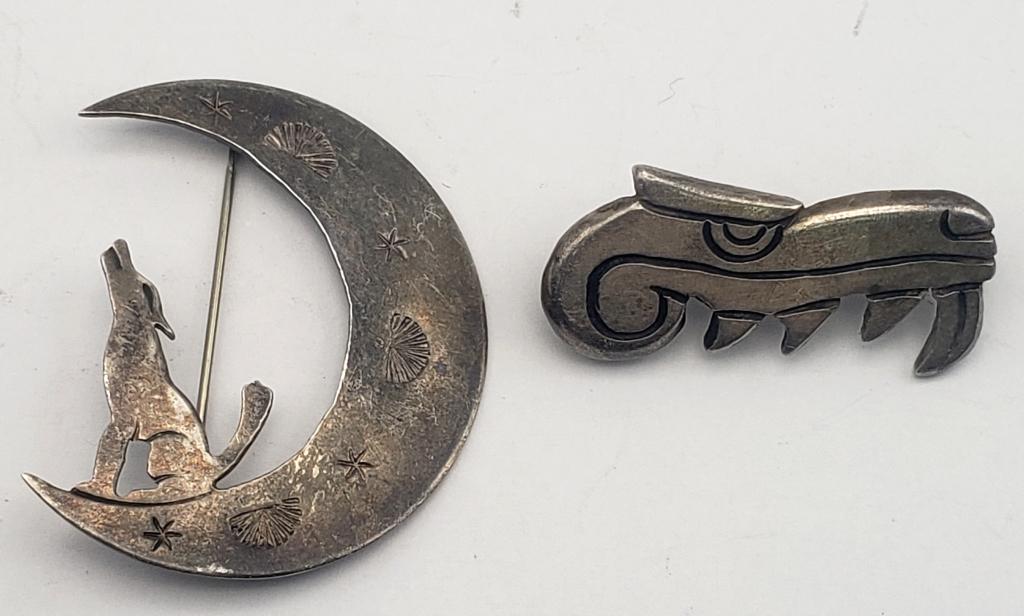 2 WOLF PENDANTS-- AWESOME!!!! (1 of 6)