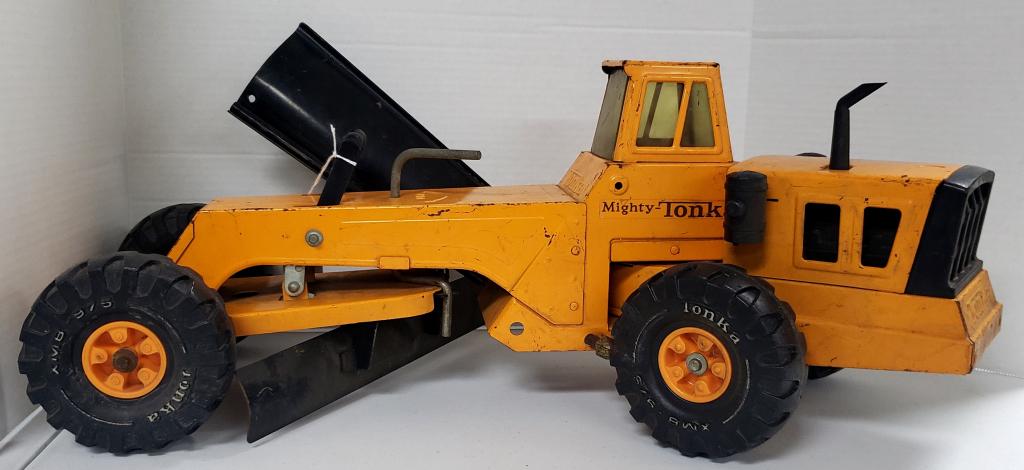 Mighty tonka cheap road grader