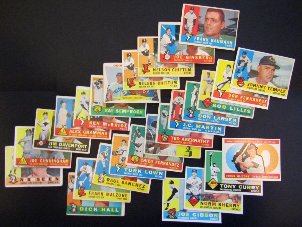 1960 TOPPS BASEBALL CARD LOT: (1 of 8)