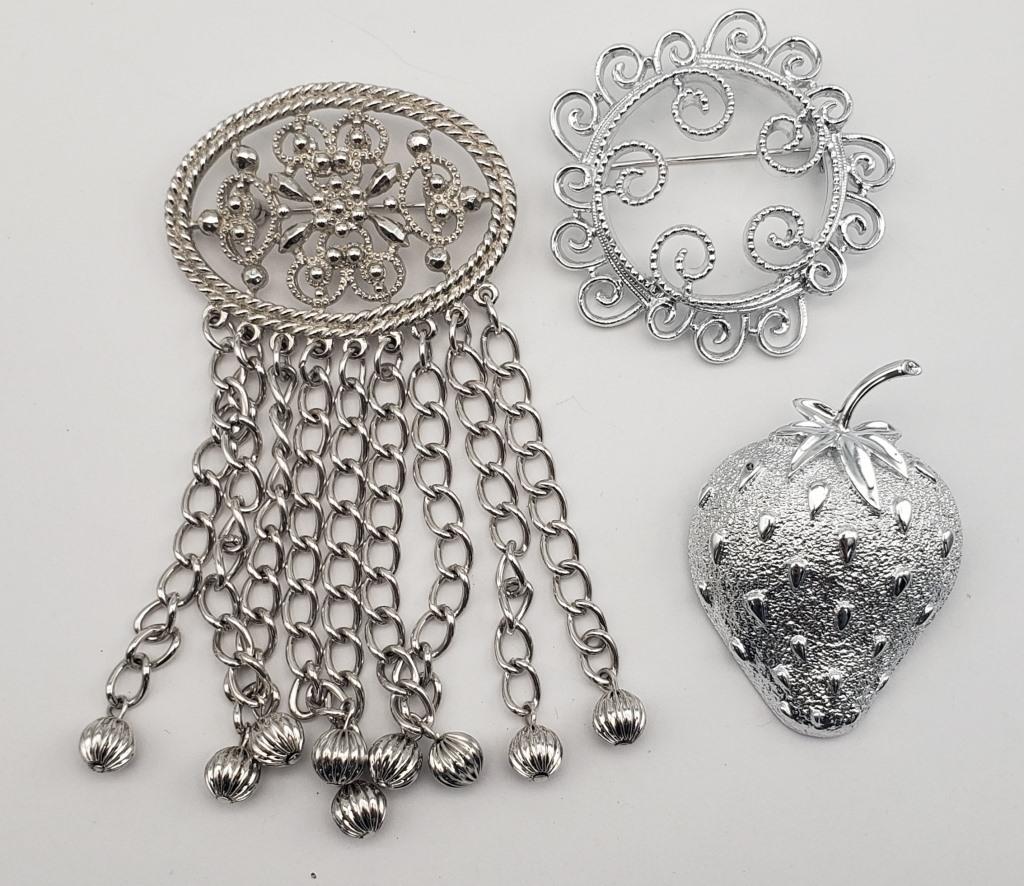 VINTAGE SILVER TONED SARAH COVENTRY LOT: (1 of 7)