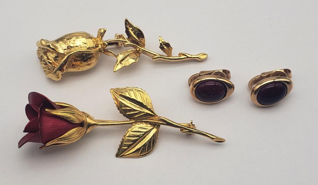 2-GOLD TONED ROSE BROOCHES PLUSE GOLD TONED: CLIP ON EARRINGS. AVON & UNKOWN MAKER