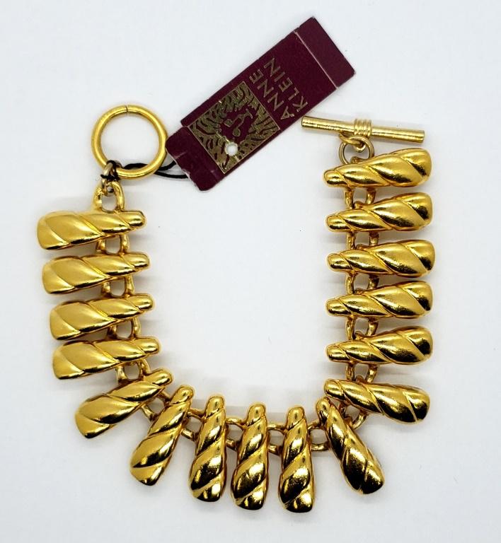 VINTAGE ANNE KLEIN GOLD TONED BRACELET: NEW WITH TAGS!
