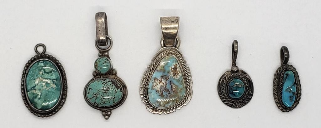 KATHLEEN YAZZIE NAVAJO STERLING PENDANT (1 of 6)