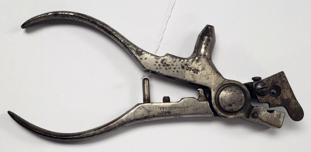 Antique 25-20 R Bullet Mold (1 of 5)