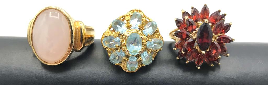3 DAZZLING STERLING RINGS WITH HUGE STONES: 18.3 DWT TOTAL SIZE 8-10
