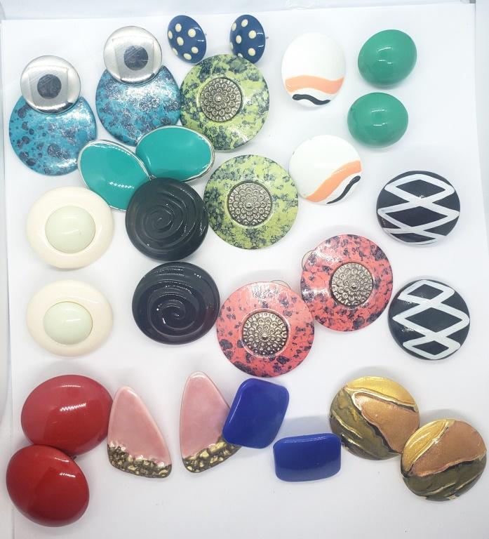 14-PAIRS OF 80s RETRO PIERCED EARRINGS: REGISTER TODAY!