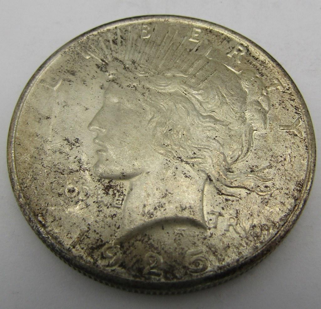 1925 PEACE DOLLAR AU (1 of 2)