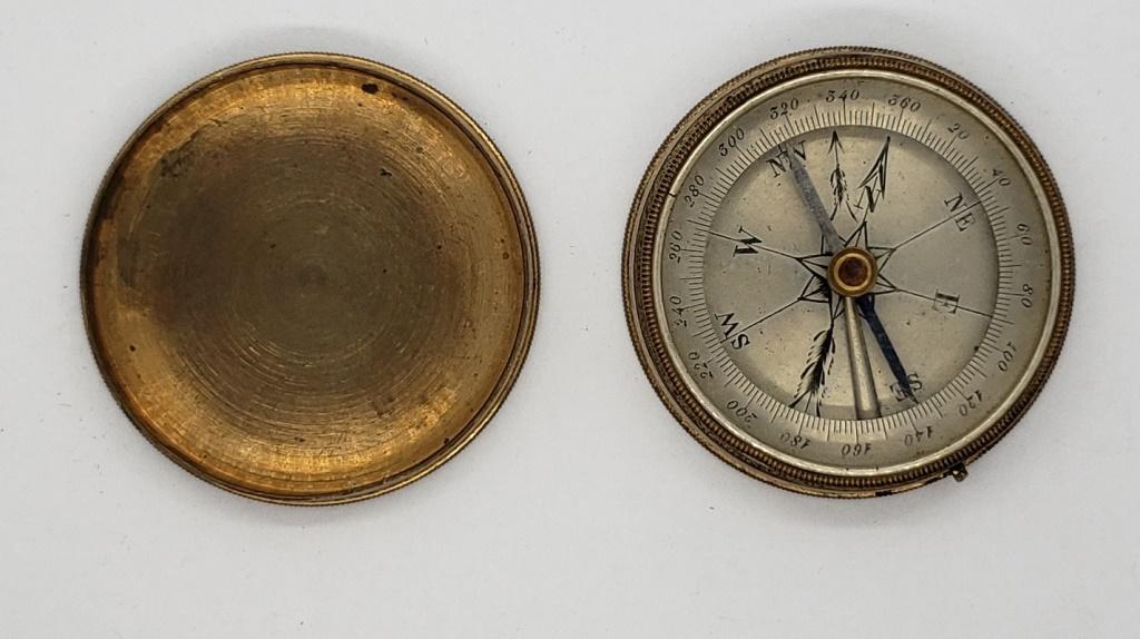 Vintage Brass Military & Scout Compass Works Fine!: Some signs of wear & use. Functions properly. Has degree marks. Needs a light cleaning.