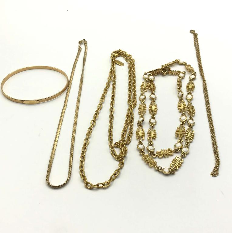 GOLD TONE LOT OF COSTUME!: BID NOW!!!!!!!!!!!!!!!!!!!!!