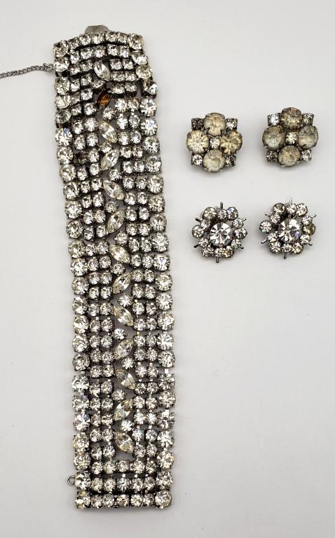 VINTAGE SILVER TONED RHINESTONE LOT: (1 of 6)