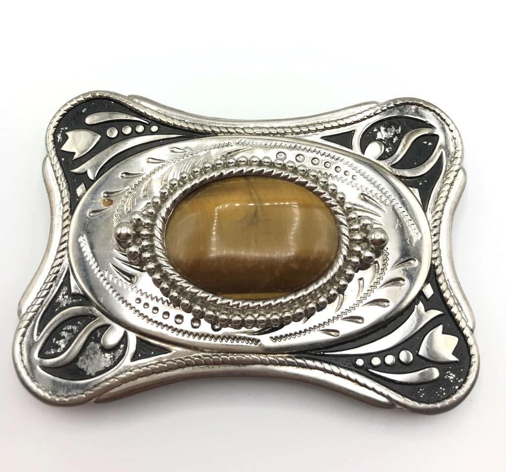 LARGE SILVER TONED MENS BELT BUCKLE WITH (1 of 2)