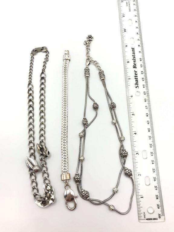 VINTAGE SILVER TONED JEWELRY LOT: (1)"B" MARKED (1 of 3)