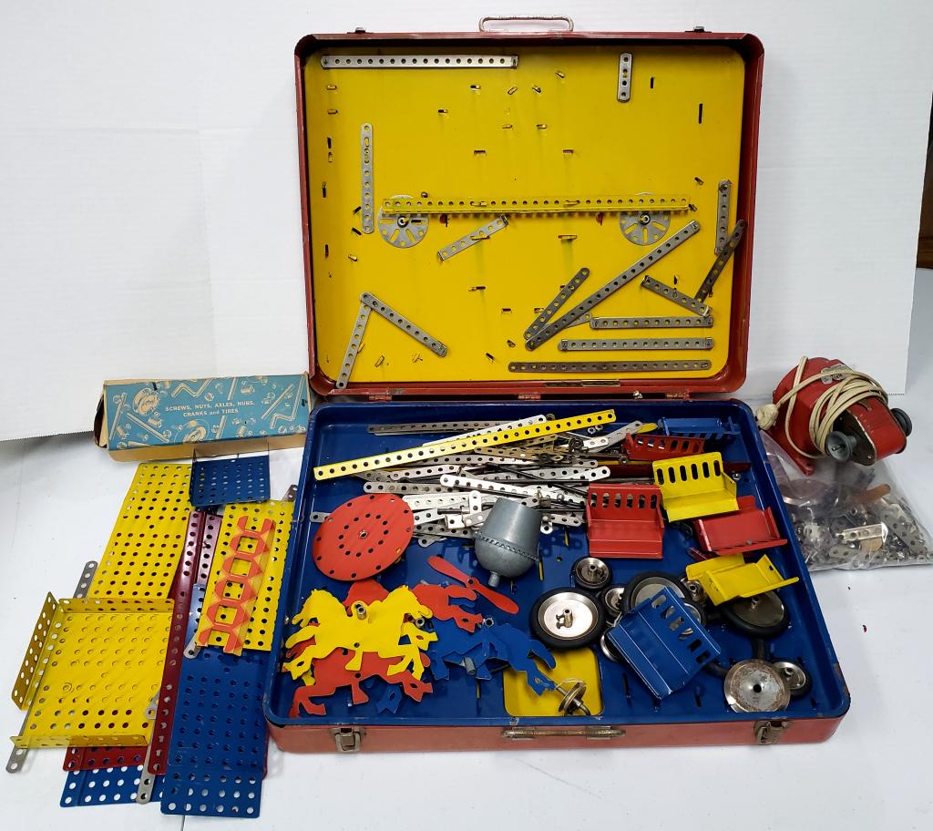 Vintage 1947 The Constructioneer Metal Building Se: No. 8. Toy Erector Set. Untested