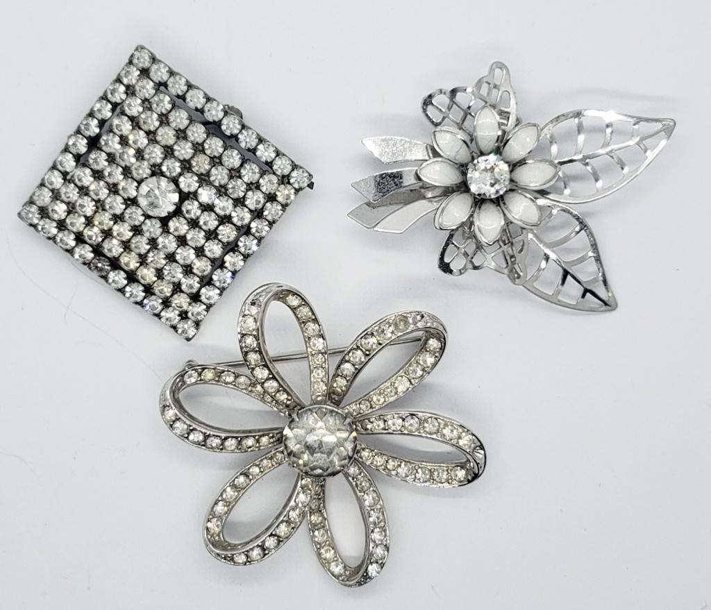 3-VTG RHINESTONE BROOCHES (1 of 3)