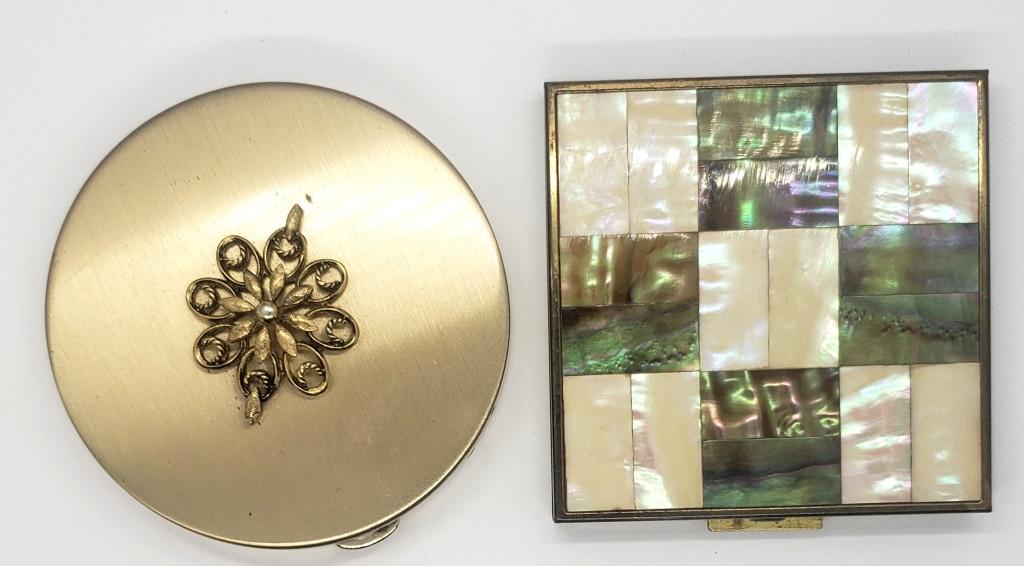 2-VINTAGE LADY COMPACTS (1 of 3)