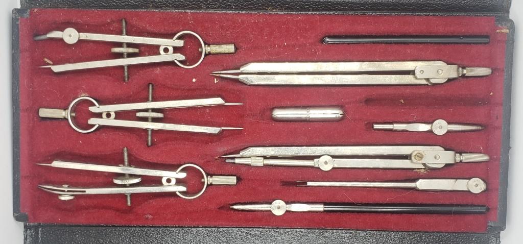 VINTAGE DURER DRAWING INSTRUMENTS #3996/C: IN ORIGINAL CASE