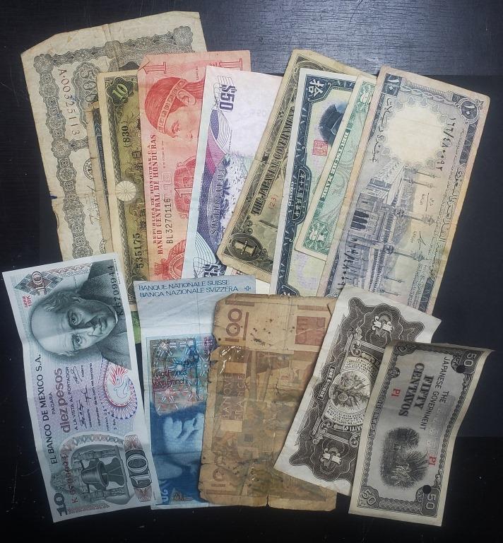 15 FOREIGN CURRENCY NOTES - MIXED (1 of 1)