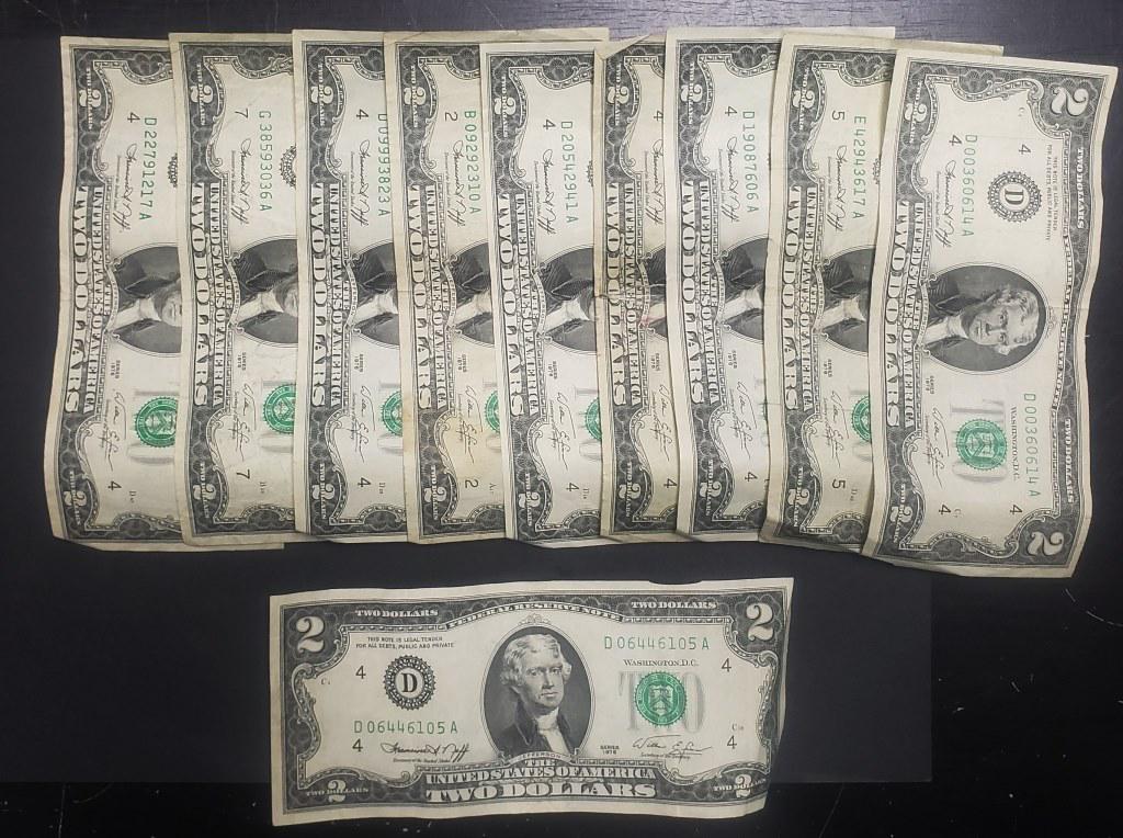 (10 1976 $2 BICENTENNIAL U.S. NOTES (1 of 2)