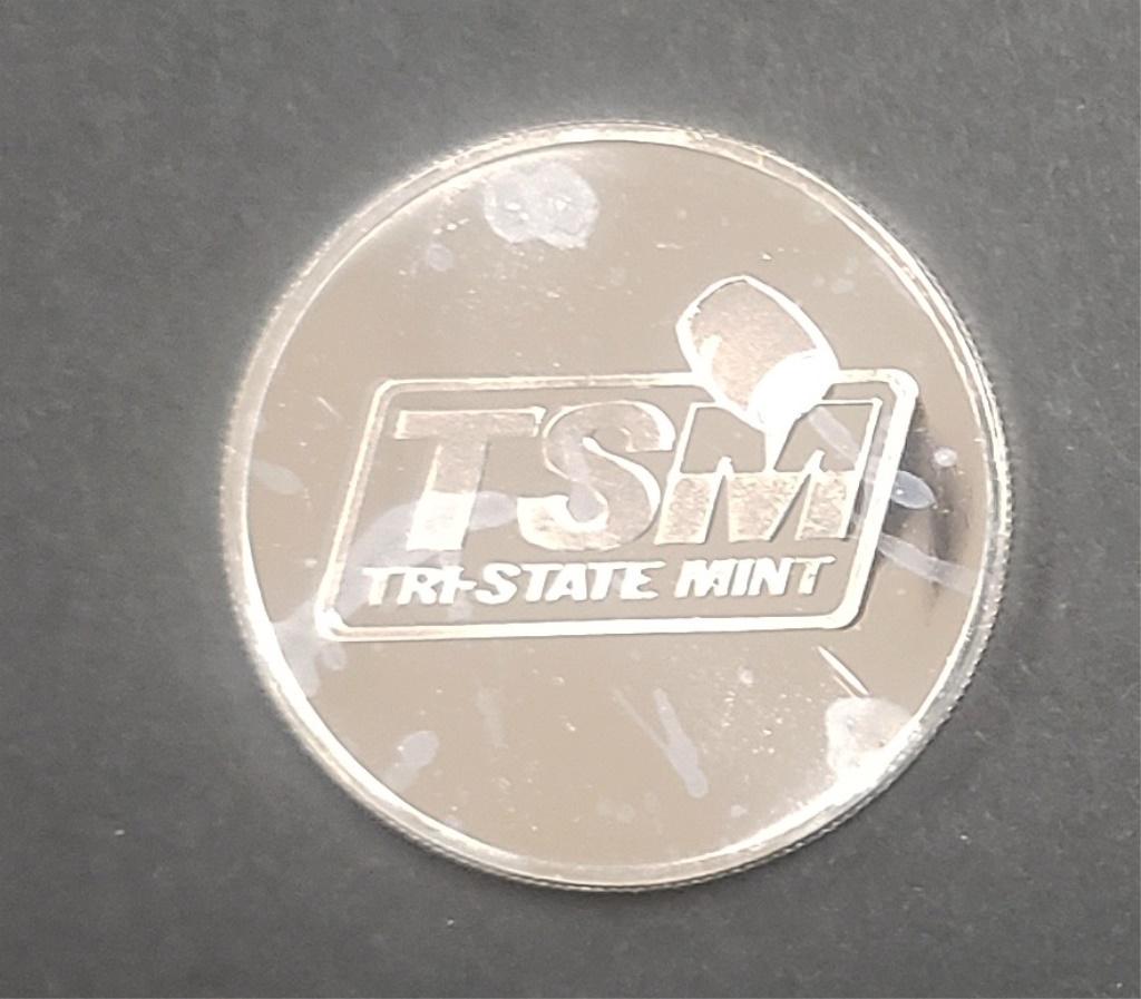 GOD BLESS AMERICA 1ozt .999 SILVER (1 of 2)