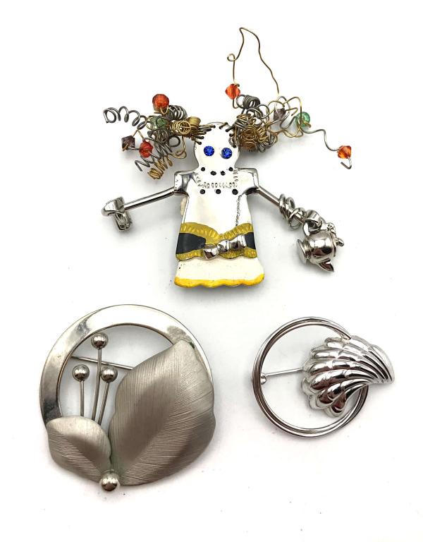 3 SILVER TONE BROOCHES: REGISTER TO BID TODAY!