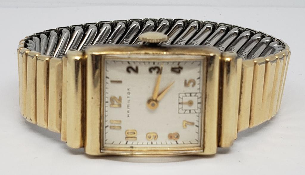 Vintage Hamilton Wristwatch - Cal 982 19 Jewels: Runs great! Serial No. J548668. 14k Gold Filled Case & Band Top.