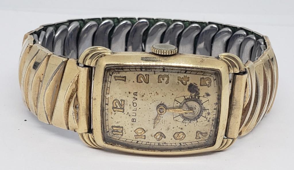 Vintage Bulova Mechanical Watch - Runs - 8AE: Needs a good cleaning.