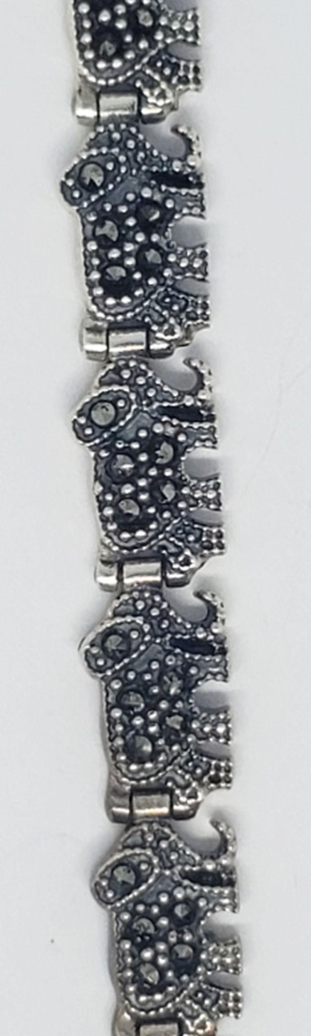 7.5 INCH MARCASITE STERLING ELEPHANT BRACELET: TOTAL 14.2 DWT