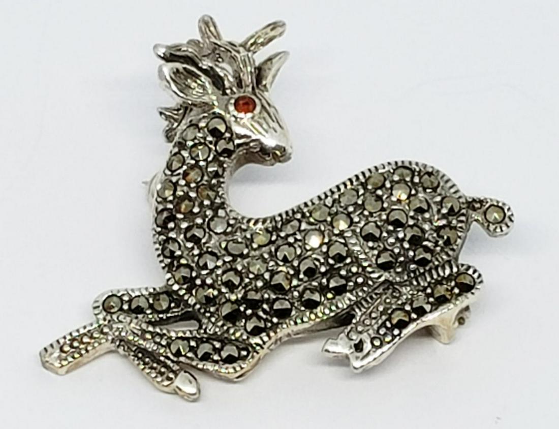 VINTAGE STERLING MARCASITE REINDEER PIN: TOTAL 5.6 DWT