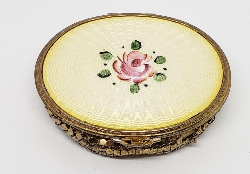 VTG GOLD TONED MESH COMPACT CASE WITH ROSE (1 of 5)