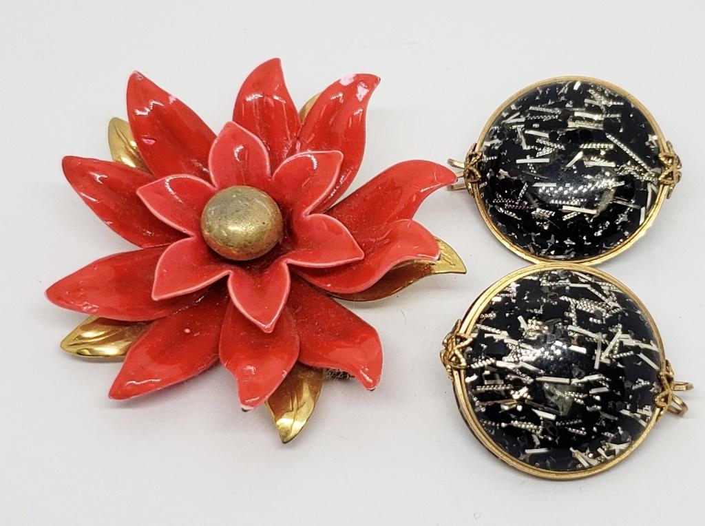 VTG METAL POINSETTA BROOCH WITH GOLD: TONED BLACK CONFETTI RESIN CLIP ON EARRINGS-THINK UNGLY CHRISTMAS SWEATER!!!