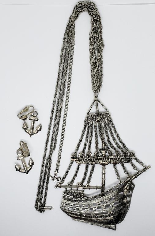 LARGE SHIP PEANDANT WITH MULTI LAYERED SILVER (1 of 4)
