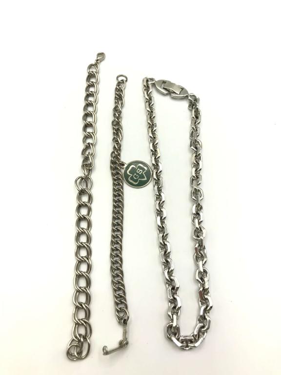 1 NECKLACE + 2 BRACELETS THICK CHAINS: REGISTER TO BID TODAY!