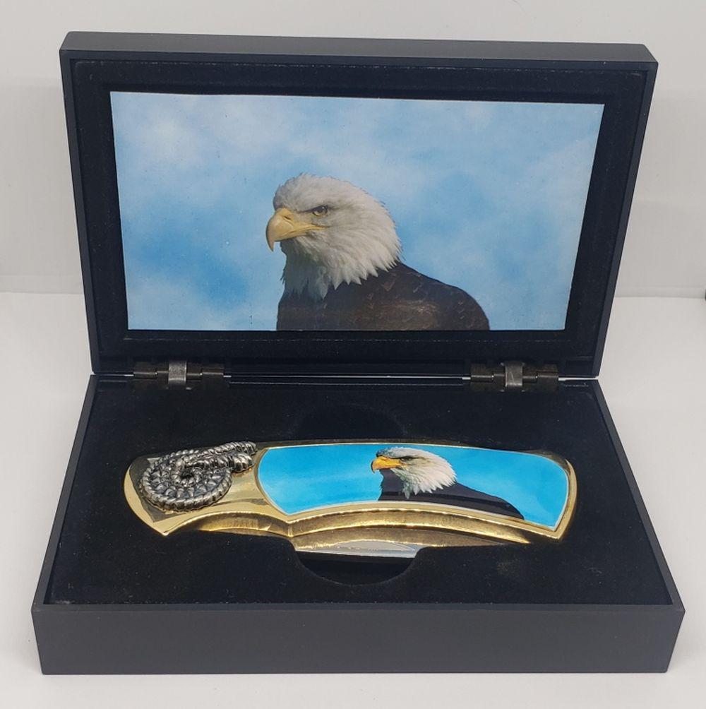 EAGLE DESIGN POCKET COLLECTOR KNIFE (1 of 2)