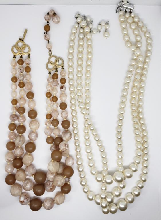 2-VTG LAYERED BEADED NECKLACES (1)FAUX (1 of 5)