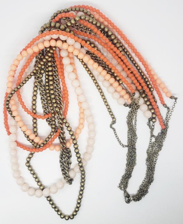 LR MARKED MULTI LAYERED BEADED NECKLACE (1 of 3)