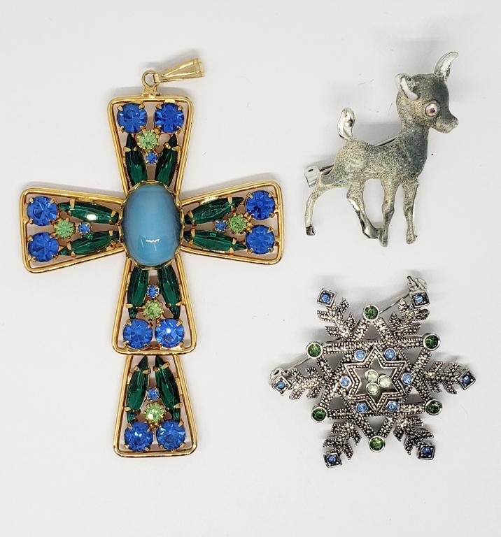 VTG 3 INCH GOLD TONED RHINESTONE CROSS (1 of 4)