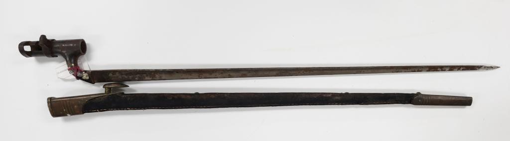 CIVIL WAR SPRINGFIELD BAYONET w/SCABBARD: 25" LONG SWORD - 22 1/2" SCABBARD